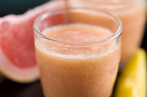 Grapefruit Smoothie
1 ruby red grapefruit
1 cup frozen strawberries
1 ripe banana, peeled
½ cup Greek yogurt
½ cup orange juice
½ teaspoon vanilla extract
1 tablespoon honey