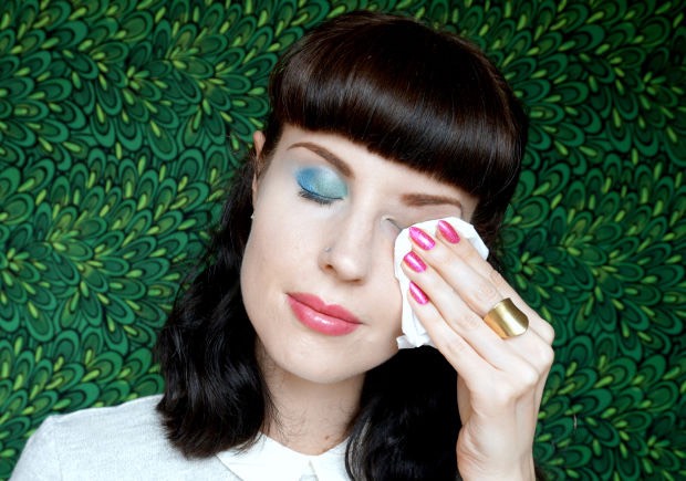 Remove your makeup using facial wipes, and/or makeup remover. 