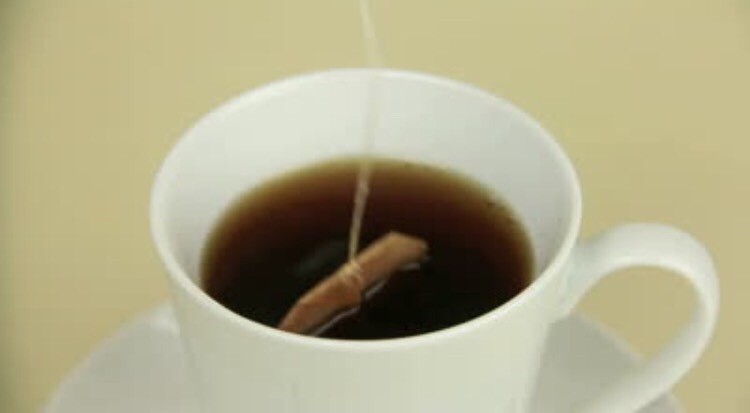 Now, dip your tea bag into the water!