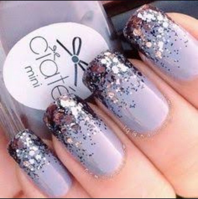 Easy Glitter Gradient