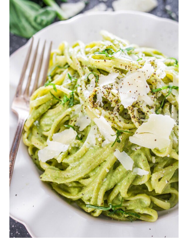 Creamy avocado spinach pasta 😍❤️