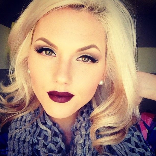 Christmas makeup
