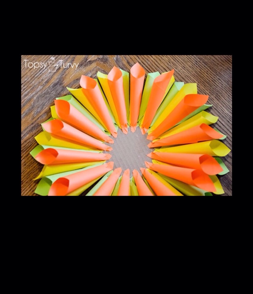 How To Make A Paper Wreath #tipit