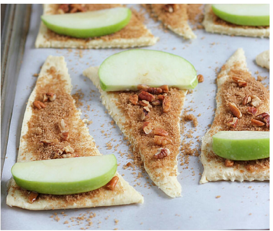 APPLE PIE BITES