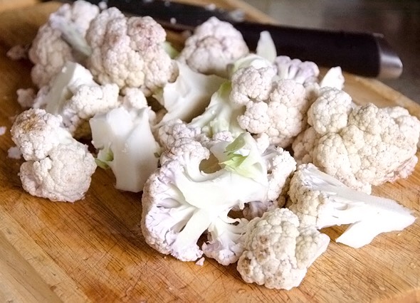 Healthy Cheesy Cauliflower Biscuits 