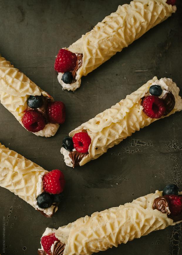 Easy Nutella Berry Filled Waffle Cookies♥♥♥♥