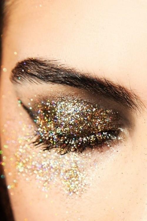 Ways To Wear Glitters On Eyes♥♥♥!!!♥♥
