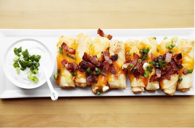 Loaded Baked Potatoes Spring Rolls 