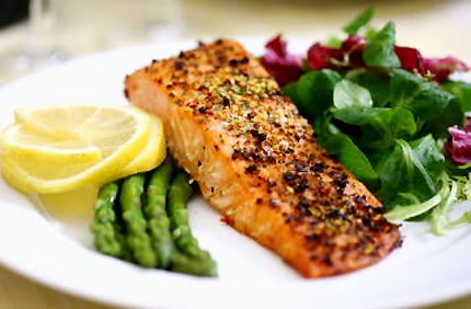 Salmon helps lose weight, and build that butt. 