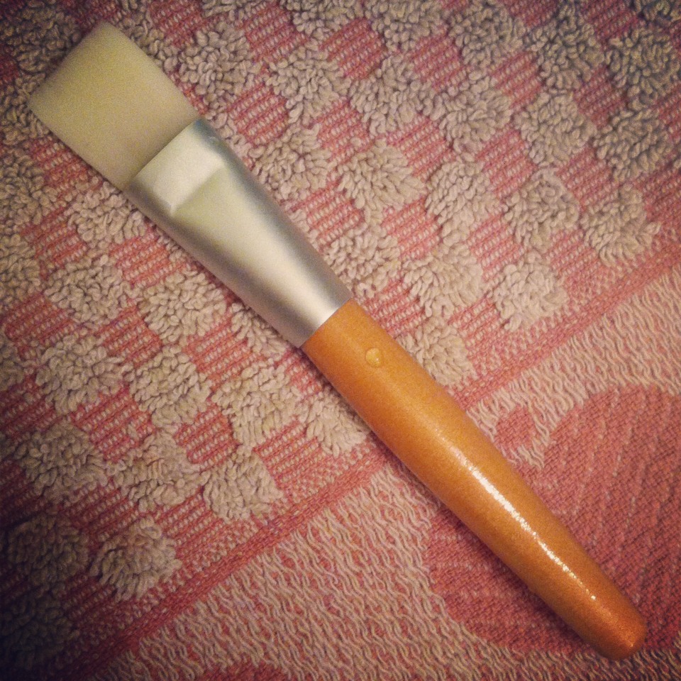 This is the brush I like to use, I also scoop out my product with this too. (Make sure the brush is clean and dry!) I won't stick my fingers or anything wet in this since it's a very natural product, I don't want to get bacteria in it and cause it to spoil!