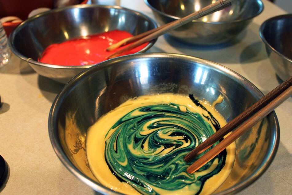 You need to mix the olive oil 1/2 cup
Vinegar 3/4 cup and lemon juice 2/8 cup.
Mix all at once in a large bowl
