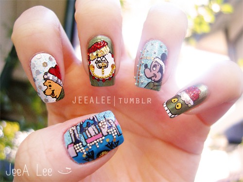 Holiday-inspired Nail Art 🎄🎅🎁
