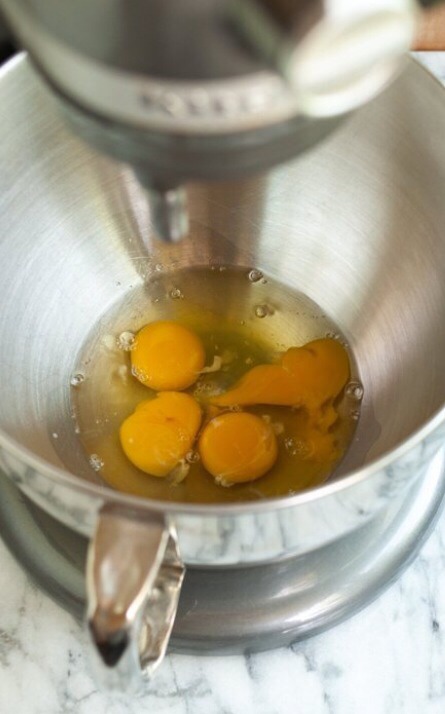 3. Whisk all 4 eggs together starting from low power then gradually increase to medium/high power