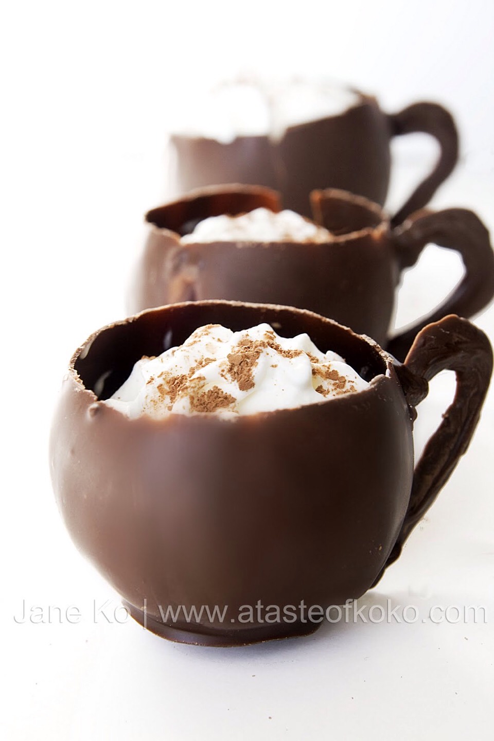 Fill and enjoy!!! The cup is always edible!!