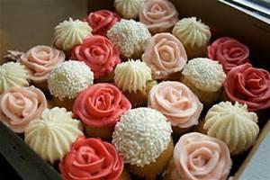 "Some Pretty Amazing Valentine Cupcake Ideas"