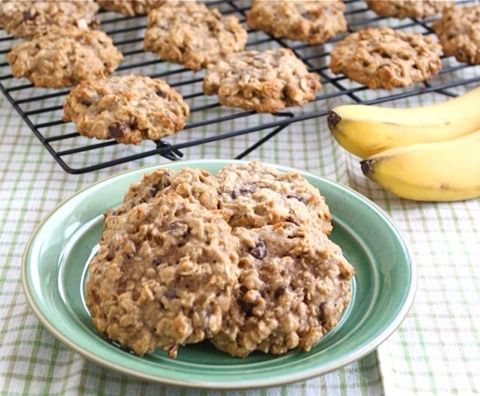 Here's a recipie to make these easy healthy cookies with just 2 ingredients! →→→→→→