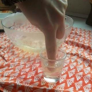 Natural Nail Strengthener
Want strong finger nails? Soak them in cold lemon water for about 15 min and then 15 more mins in olive oil. This strengthens nails and makes the cuticles healthier.
