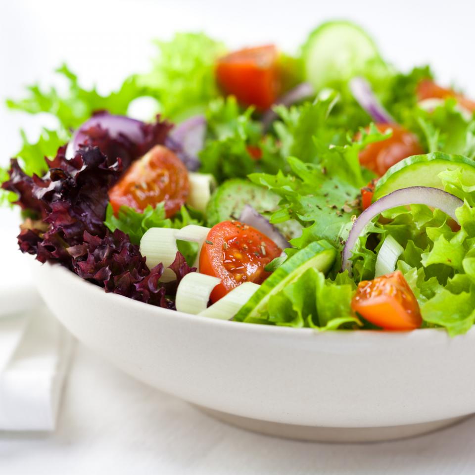 Fast-Cooking Tip No. 2: Have a Main Dish Salad

Main dish salads are the perfect summer supper -- cool, light, and quick to fix. Salad greens are the base ingredient and that's easy: just open a bag of salad greens or spinach leaves and pour into a bowl. Then throw in the rest of the ingredients! 