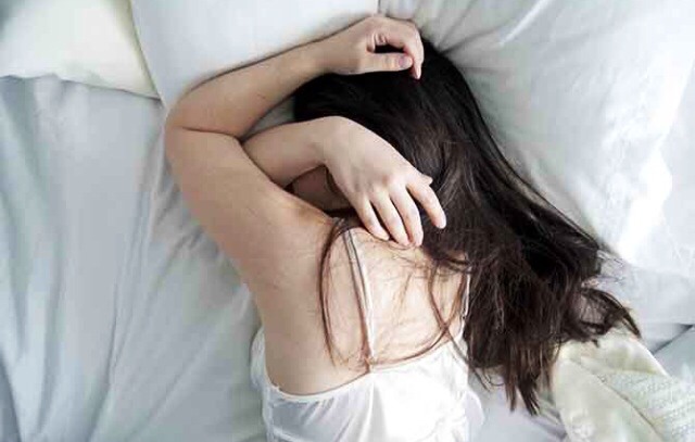 GET TO SLEEP ON TIME 
Sleep helps regulate your metabolism, so lack of sleep can make you feel sluggish in more ways than one. Keep your body working at its best by ensuring you get seven to nine hours of sleep at night.