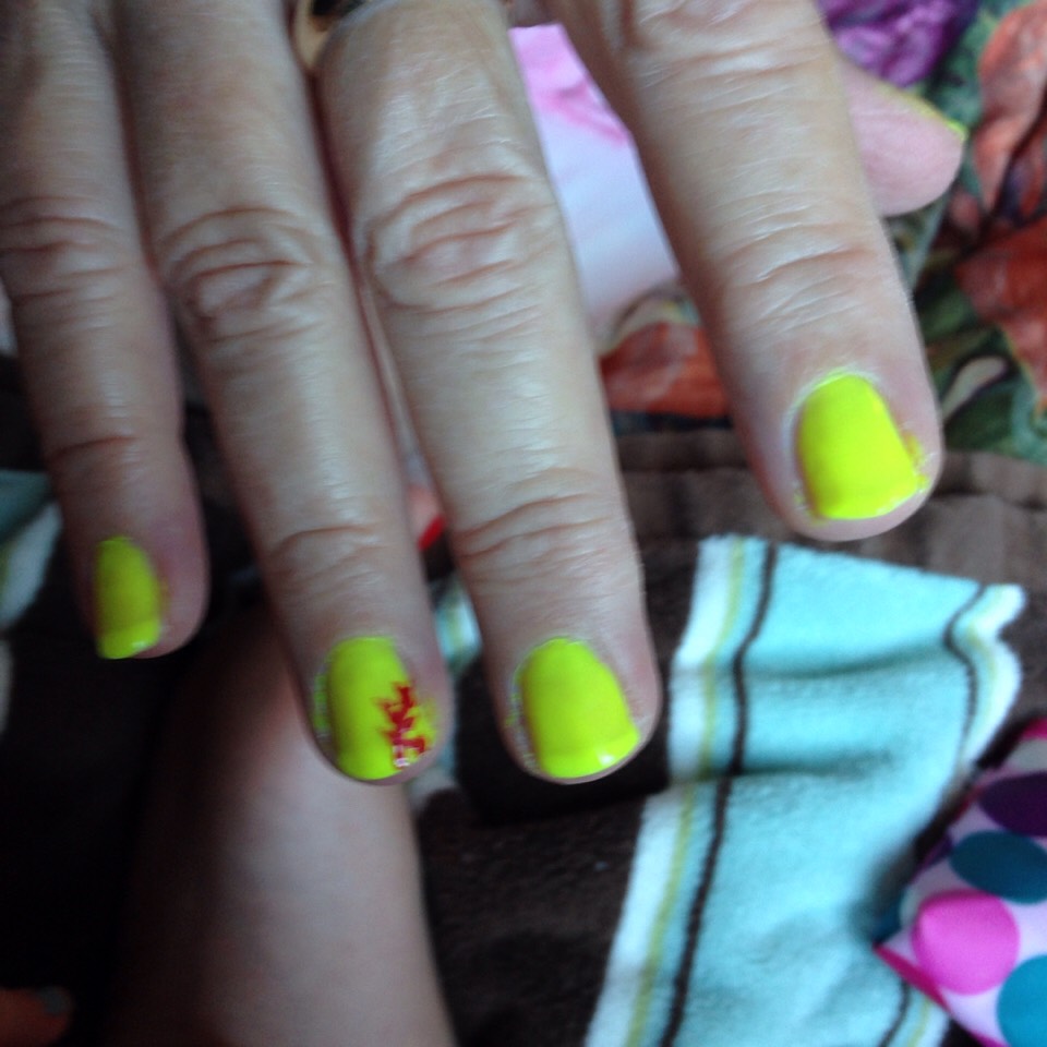 this is an easy softball design for softball moms fans or even for u a player for a game! I used colors hot chili pepper and sunshine disco! I got these from my nearest dollar general! and the brands are Broadway!