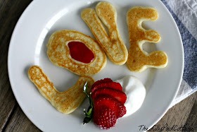 💝Adorable Valentine Pancakes You Can Make 4 Different Ones And Pink Heart Milk Ice Cubes Too Cute💝
