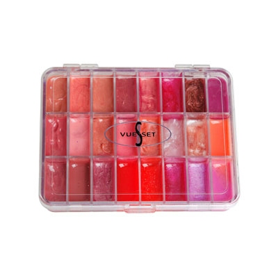 This can be repeated using different crayons to get different colours. Once you have made the lipsticks you want, allow it to set and harden.