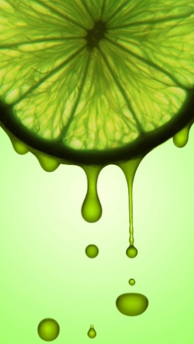 A mixture of glycerin and lime juice at a 1:1 ratio will significantly lighten dark lips.