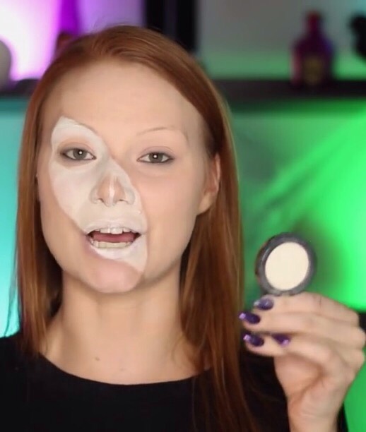 Next set the white with an off white eyeshadow .