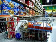 Grocery Cycles – When Do Things Go on Sale? Month by month list of when to get the best deals on groceries