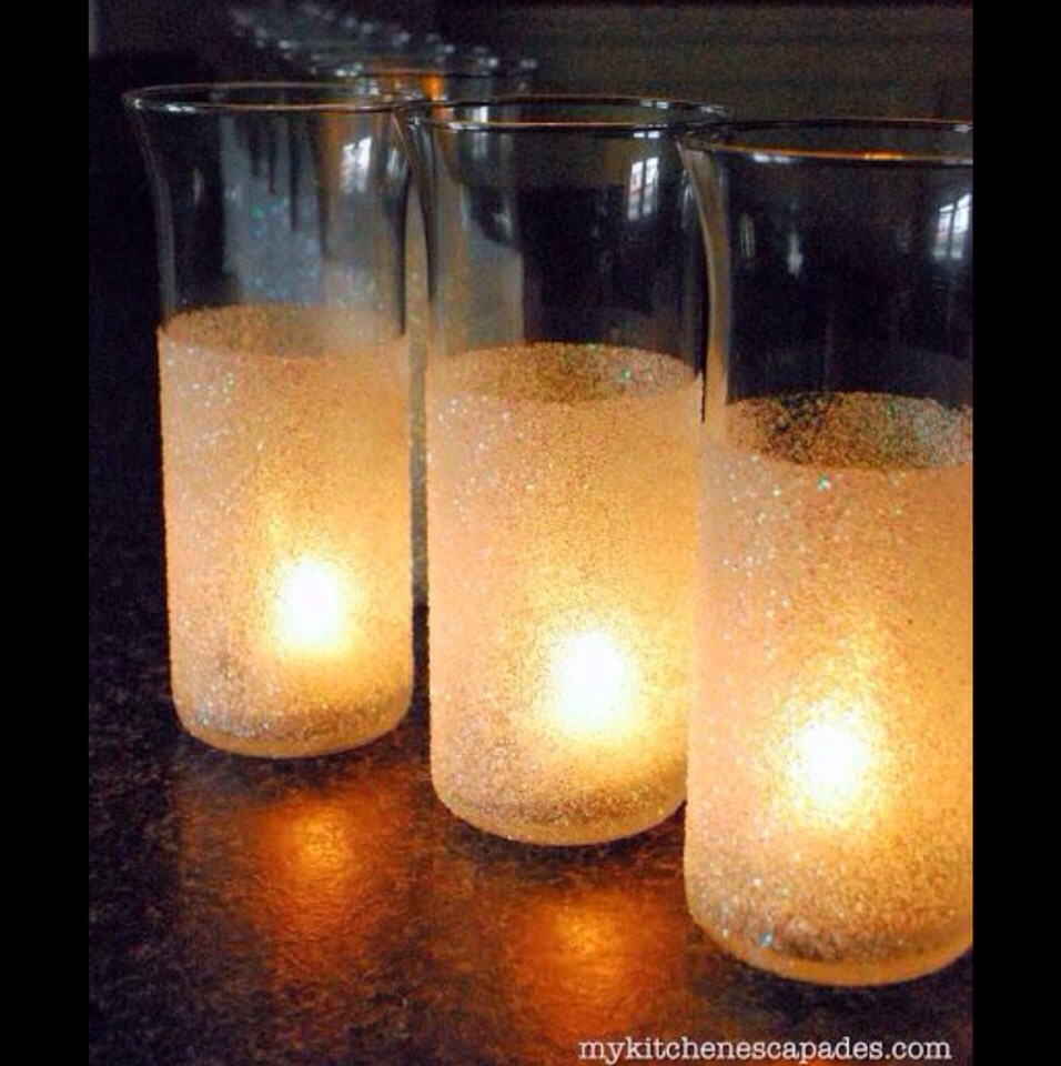 DIY Glitter Vases😍