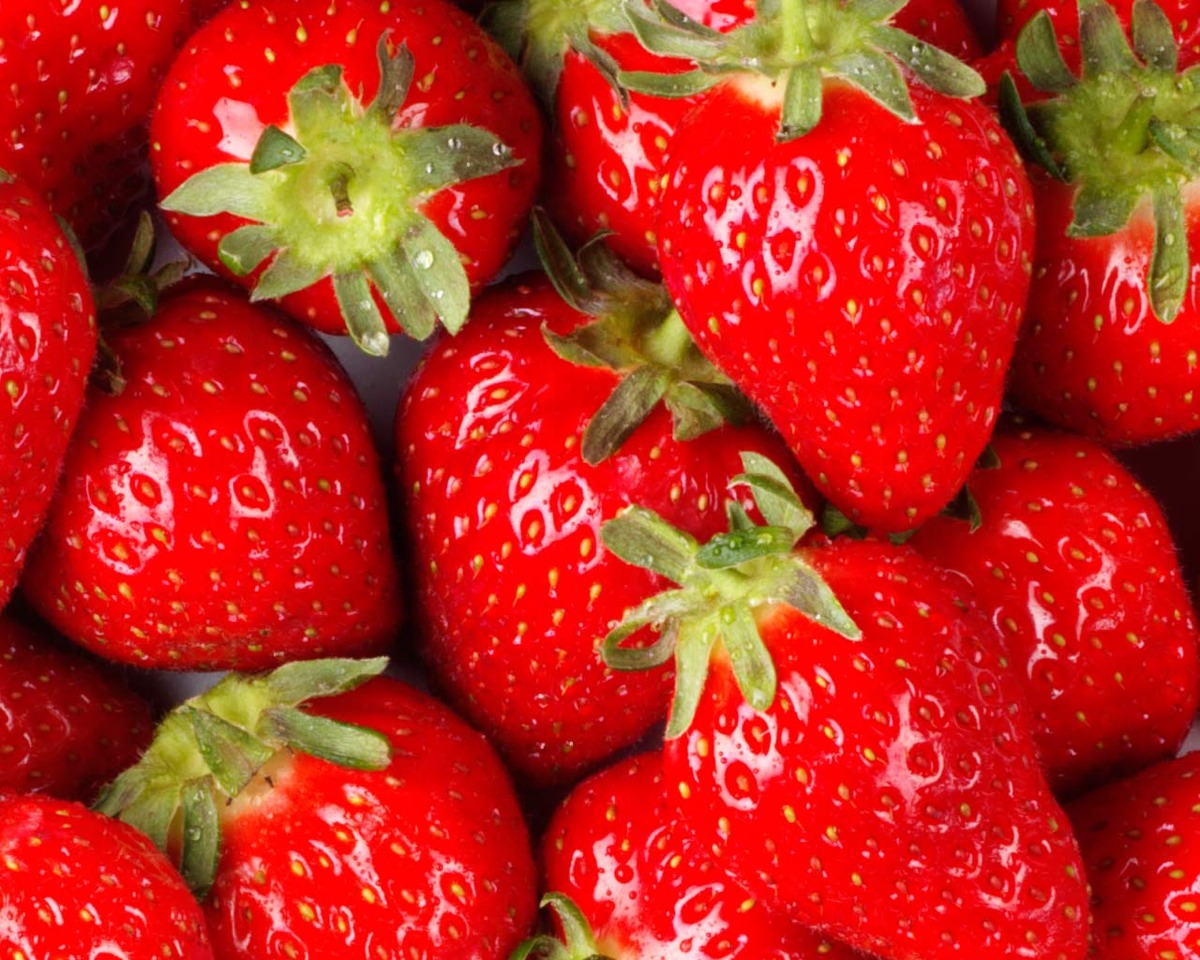 Obviously your first ingredient - strawberries. I prefer using frozen ones for the frozen beverage (but if you want to just make strawberry lemonade, you can use fresh strawberries)!