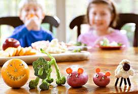 "Creative Vegetable Designs Cut"
