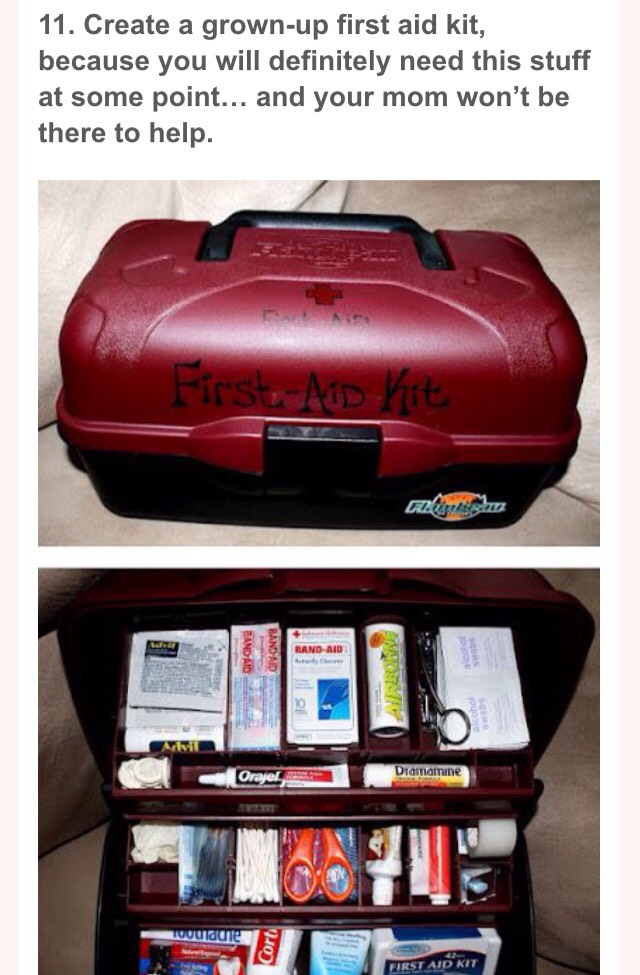 25 College Dorm Room Tips/Hacks