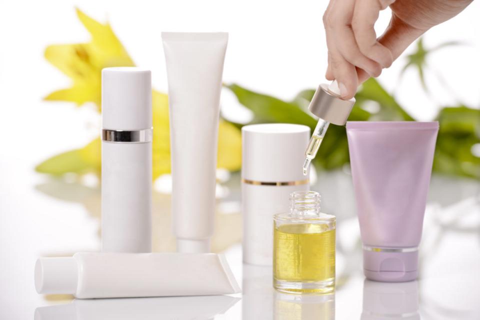 We are usually attracted to any product that smells good; in fact, fragrance sells. According to the AAD (American Academy of Dermatology), there are over 5,000 fragrances and numerous combinations of fragrances used in many of our everyday products.