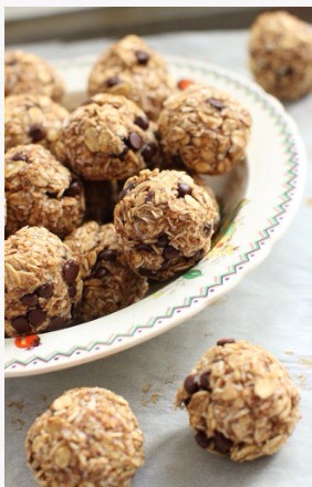 Banana Oat Breakfast Balls