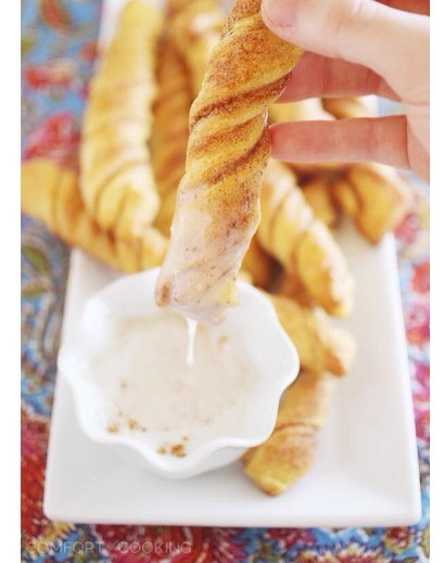 4-Ingredient Cinnamon Roll Twists