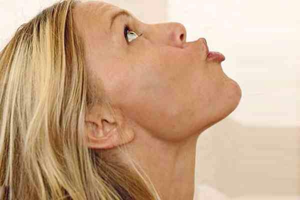 🙅5 Amazing Tips To Get Rid Of Double Chin💁