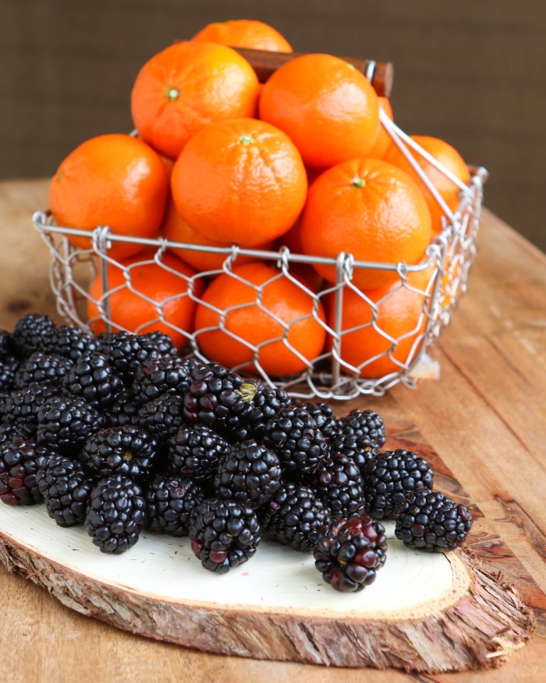 Orange & Blackberries 🍊