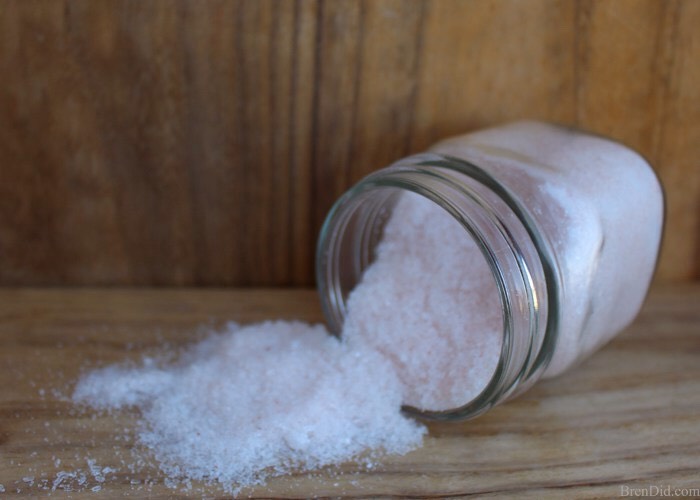 Epsom salt baths are my favorite way to naturally increase magnesium levels. They are a de-stressing ritual at the end of the day + can feel like a high-end spa treatment with the right ingredients.
