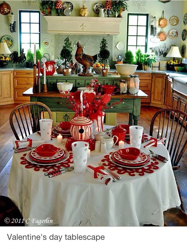 Valentines Table Decor