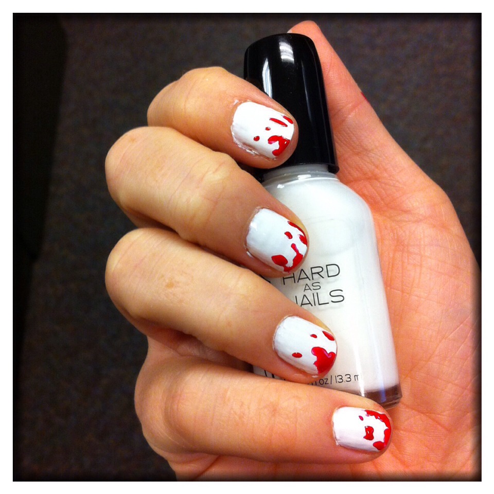 15 Different Halloween Nail Designs!
