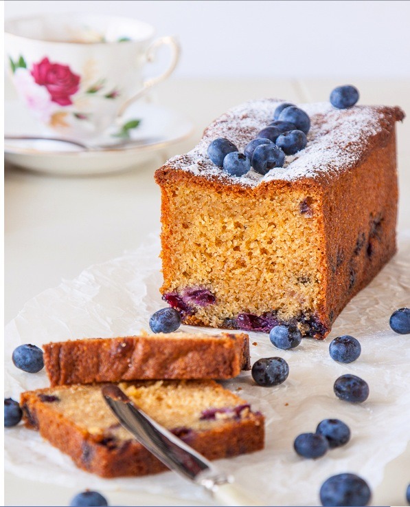 Blueberry And Earl Grey Tea Cake 