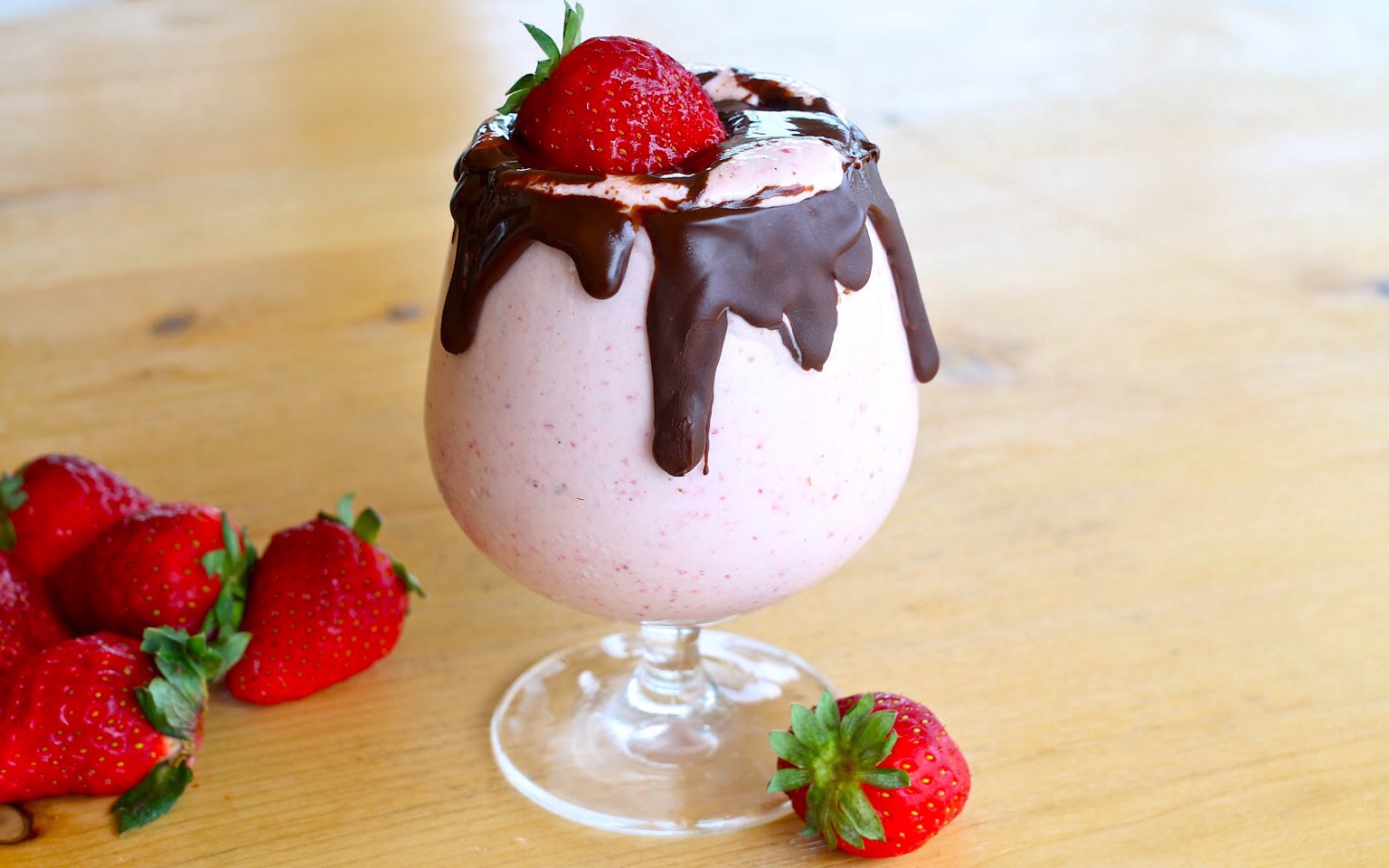Chocolate Dipped Strawberry Milkshake:         Strawberries, Nutella, Chocolate,& Vanilla Ice Cream!