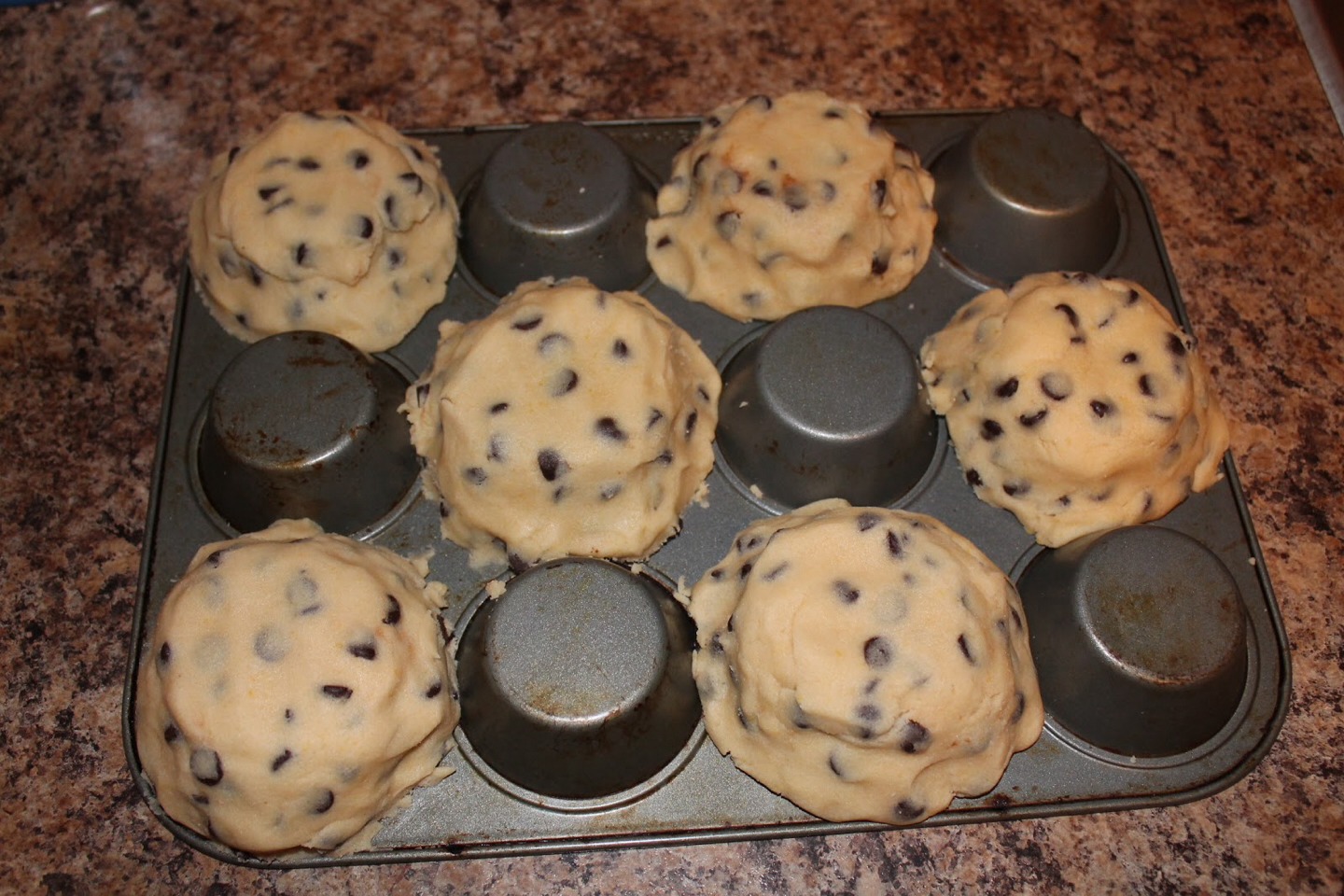 until golden around the edges but still soft in the center, 12 to 15 minutes. Cool slightly on the baking sheets, then transfer to wire racks to cool completely. Store the cookies in an airtight container at room temperature for up to 5 days.

Credit it to: realsimple.com