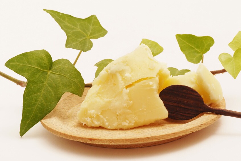 SHEA BUTTER

While not an oil, natural shea butter is a luxurious moisturizer for the face and body. Also non-comedogenic, meaning it doesn't clog pores!

HEMP SEED OIL

Hemp is the most nutritious crop grown in the US. This oil is also non-comedogenic, and makes your face smooth as a baby's.