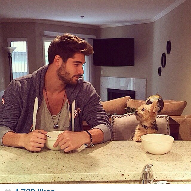 Hot Guys With Dogs 😍🔥🐶