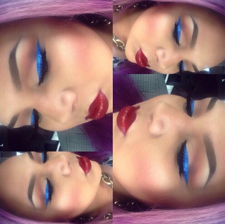 Blue Eyeliner Looks