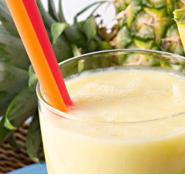 Pineapple frappe:
This blended pineapple drink tastes like a beach vacation in a glass , and it packs in two belly flattening ingredients. A tablespoon of flaxseed oil adds monounsaturated fatty acids (MUFA'S), proven belly flatteners and pineapple itself contains bromelain an enzyme.