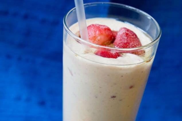 6. PARADISE SMOOTHIE!!!
Getting a gorgeous, glowing complexion doesnβt only mean slathering on sunblock or the latest antioxidant serum (though that helps, too). It also means paying attention to your diet.
