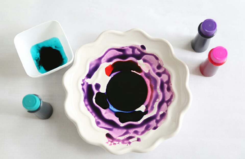 Watercolor  Graffiti  Chocolate  Cake!